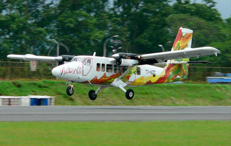 Avion Costa Rica