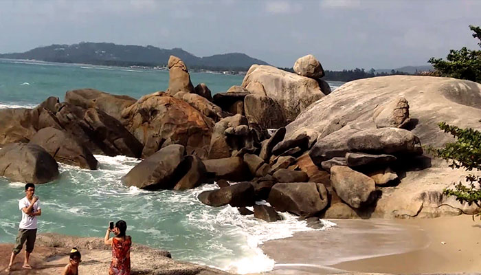 Hin Ta Hin Yai Rocks