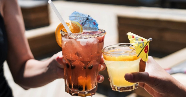 5 Meilleurs beach clubs &agrave; Phuket